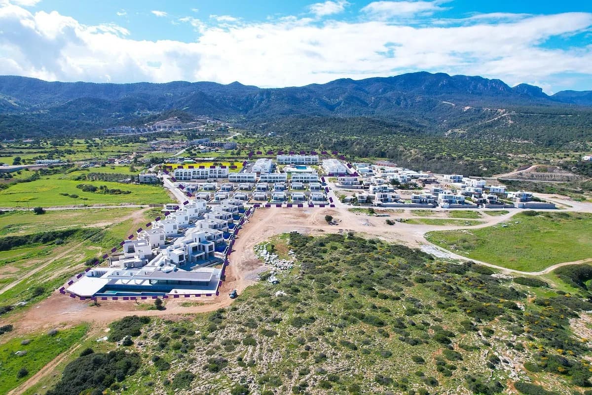 evergreen-112-exterior-13