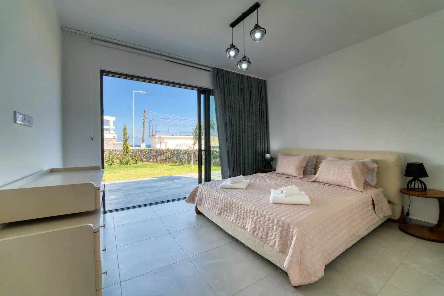 evergreen-112-interior-37