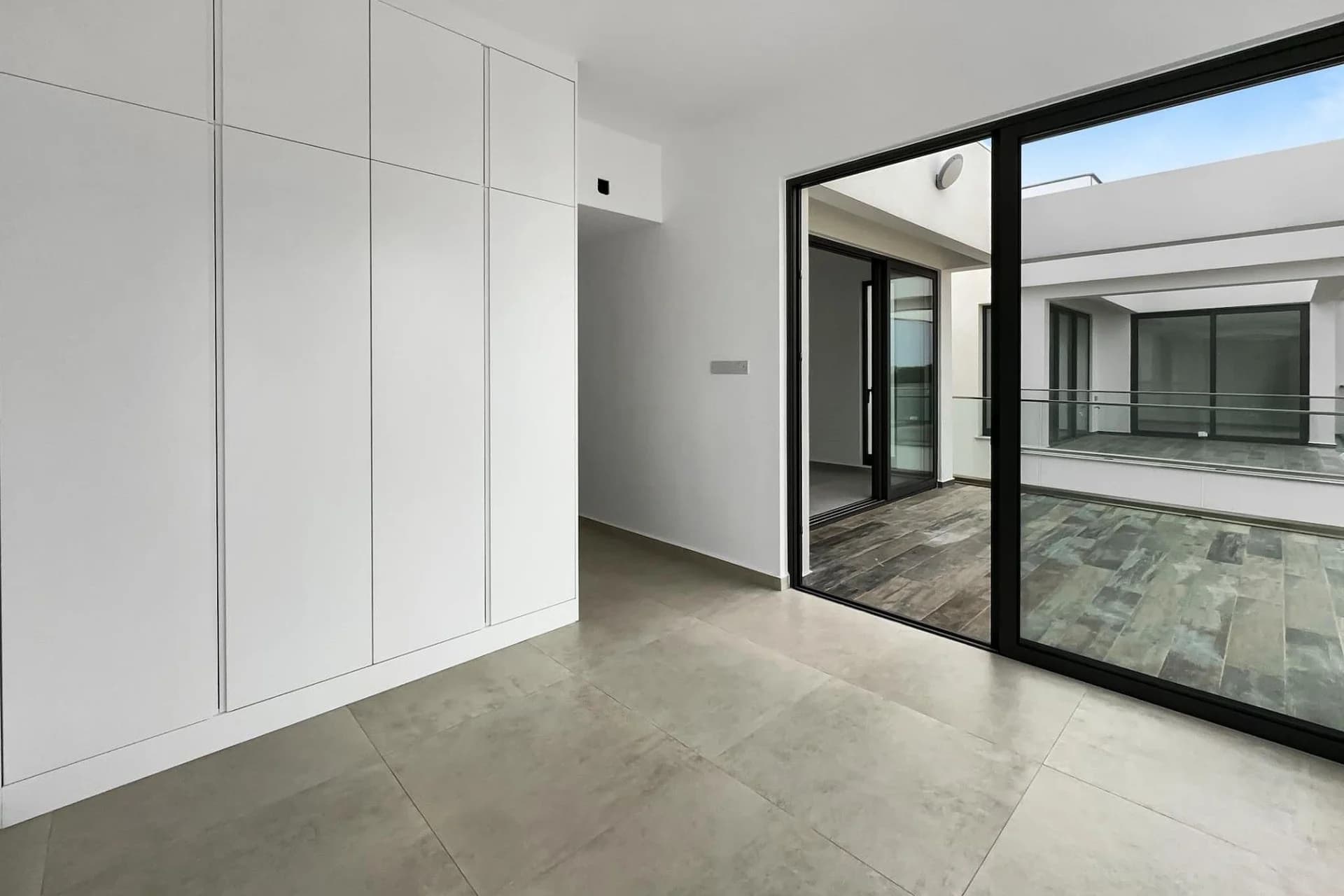 evergreen-2-interior-38
