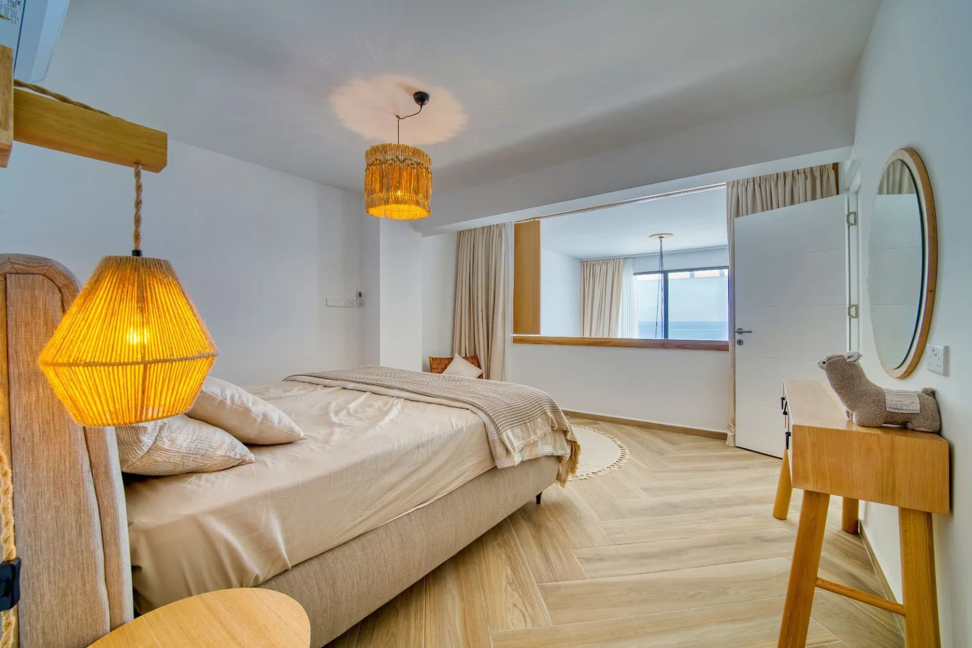 evergreen-221-interior-24