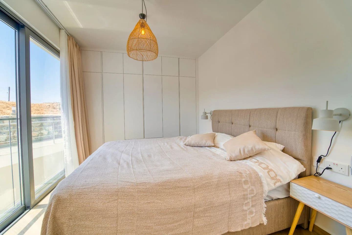 evergreen-221-interior-27