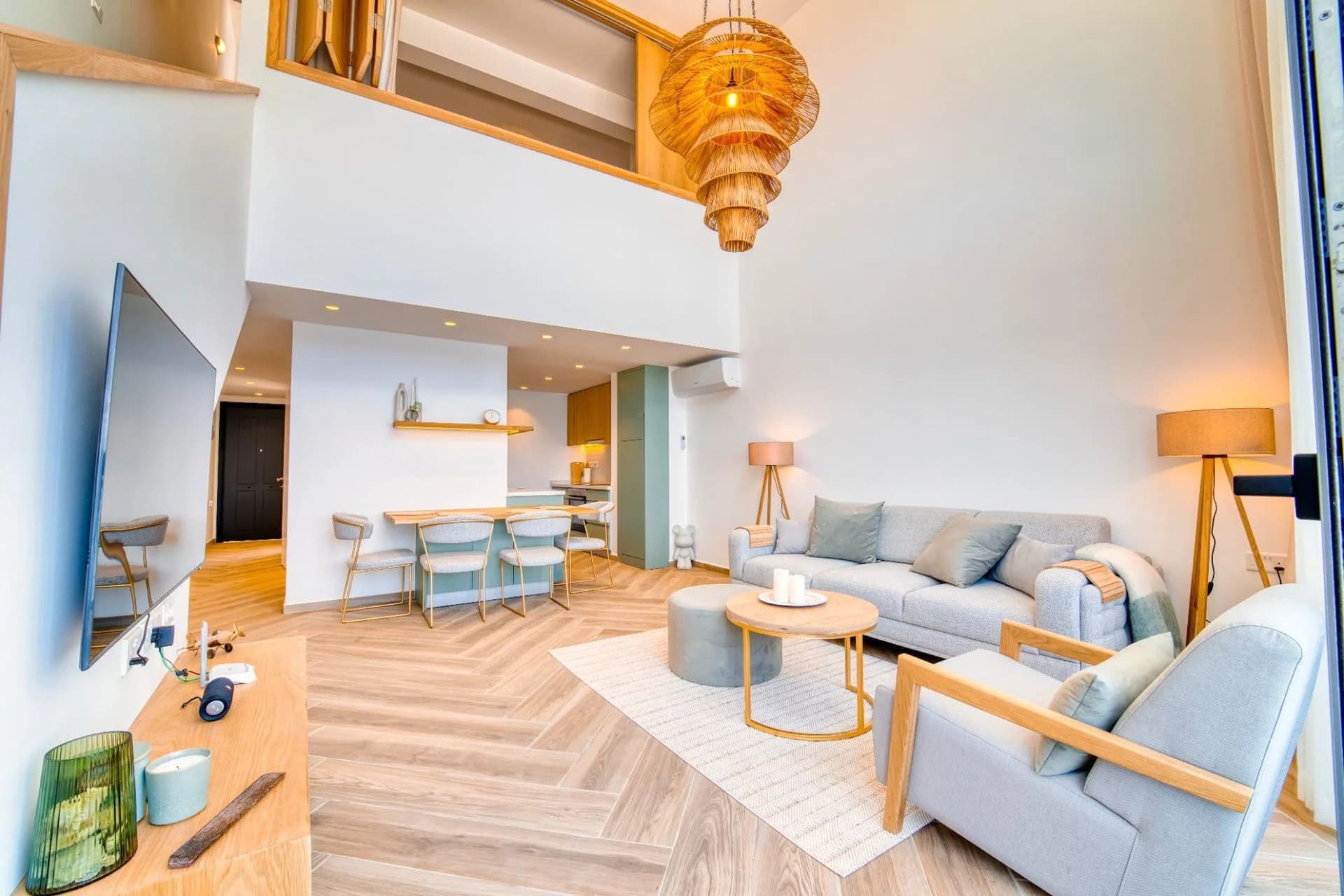 evergreen-221-interior-21