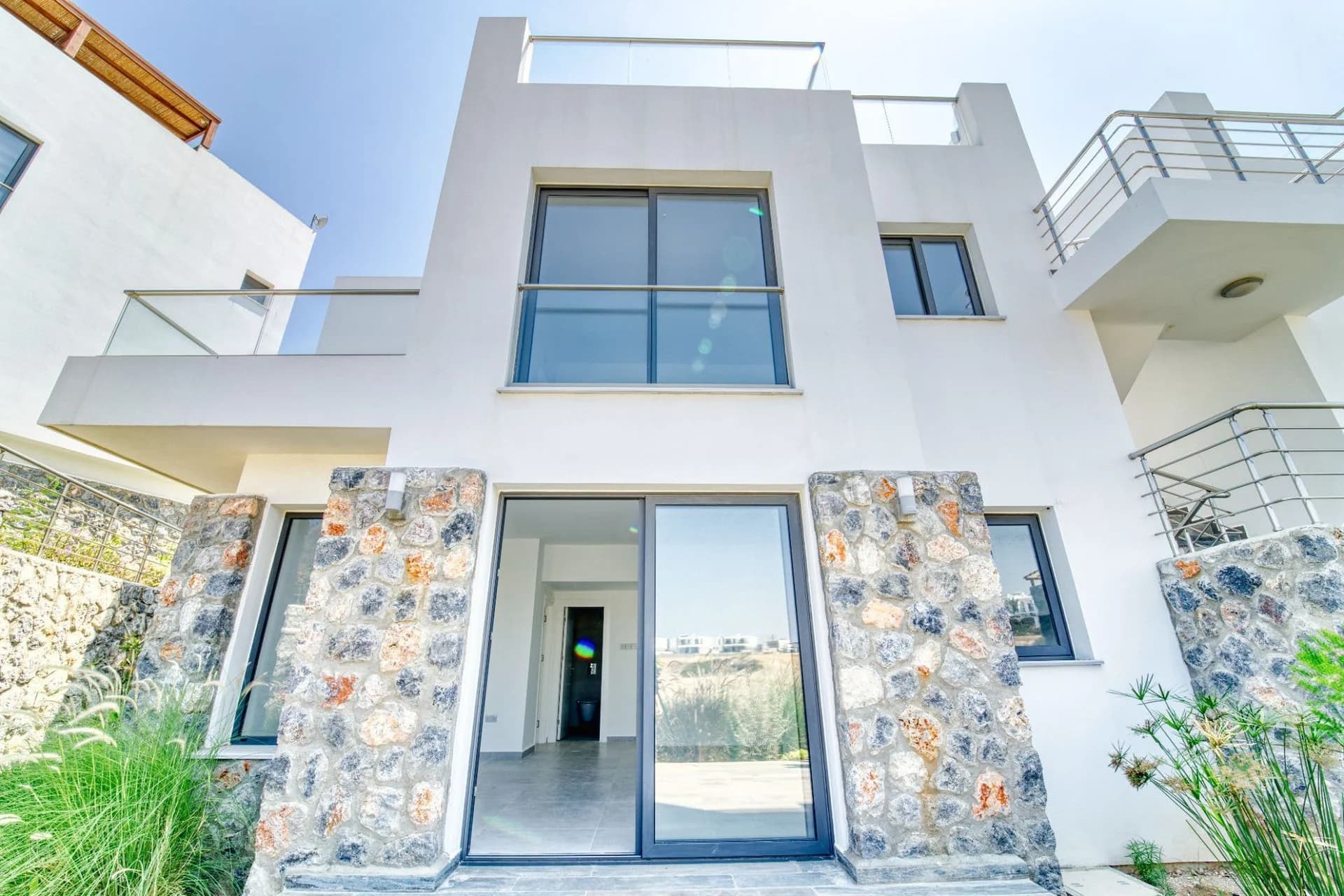 evergreen-448-exterior-7