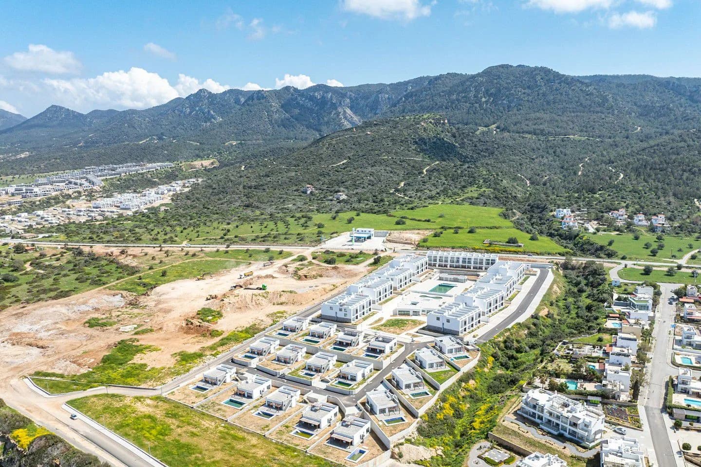 evergreen-5-exterior-5
