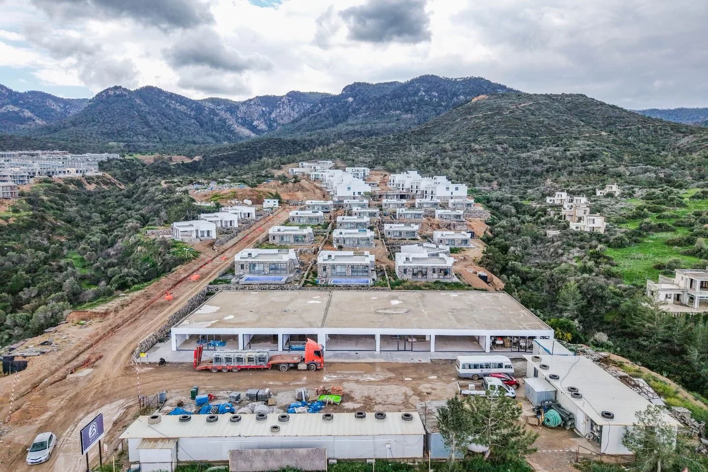 evergreen-9-construction-54